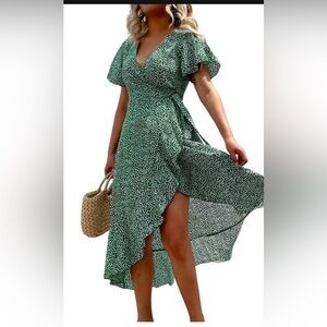 Cupshe Asymmetrical Green Dress